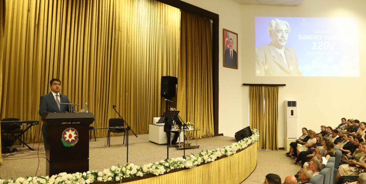 Ağstafada ilk Xalq şairimiz, tanınmış dramaturq və ictimai xadim Səməd Vurğunun 120 illik yubileyi qeyd olunub